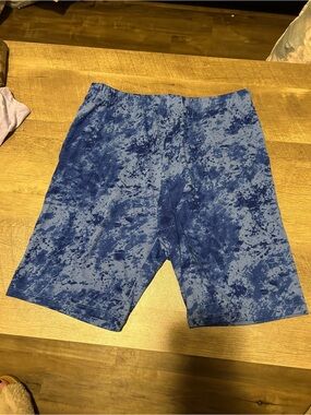 Fashion Nova Women’s Athletic Tie-Dye Blue Biker Shorts Size Small
